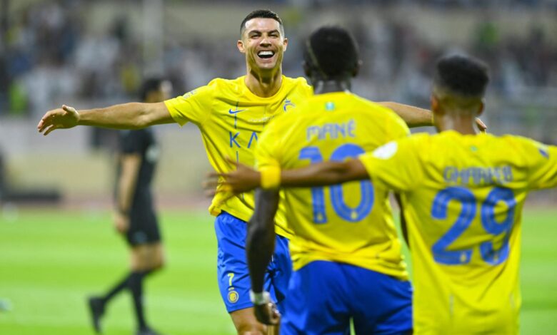 ضربة موجعة قبل مباراة الهلال والنصر