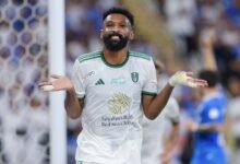 فراس البريكان لاعب الأهلي