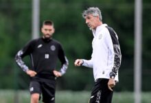 إيمانويل ألغواسيل مدرب الشباب