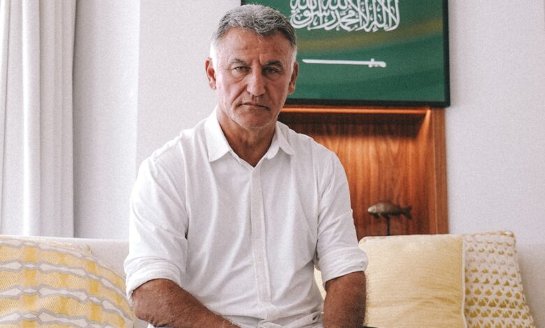 مدرب نيوم السعودي- كريستوفر غالتييه