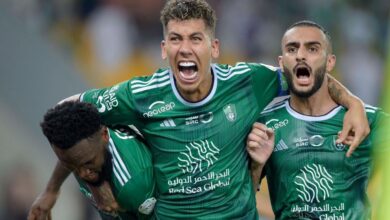 محمد المجحد لاعب الأهلي السابق