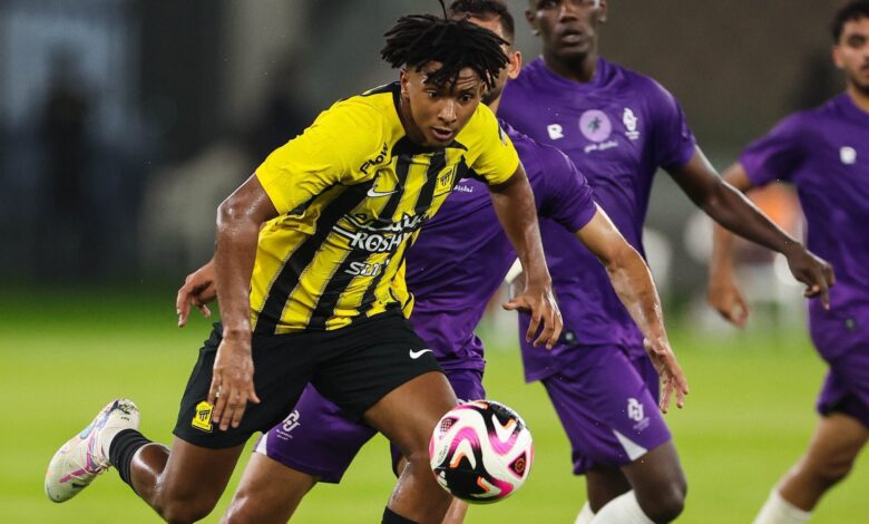 عبد الإله هوساوي لاعب الاتحاد
