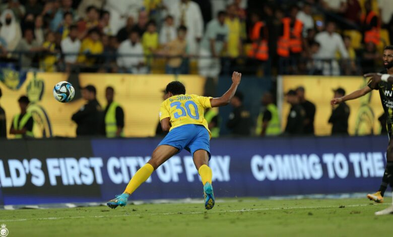مشاري النمر مهاجم نادي النصر