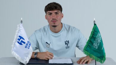 يوسف أكتشيشيك لاعب الهلال