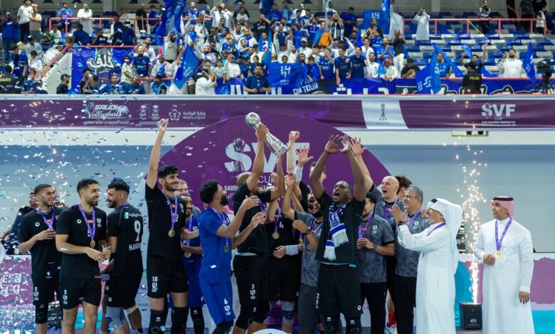 طائرة الهلال
