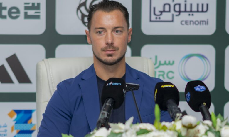 ماتياس يايسله مدرب الأهلي السعودي