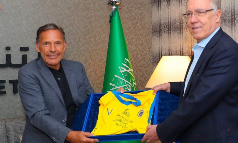 ميغيل أنخل روسو مدرب النصر السابق