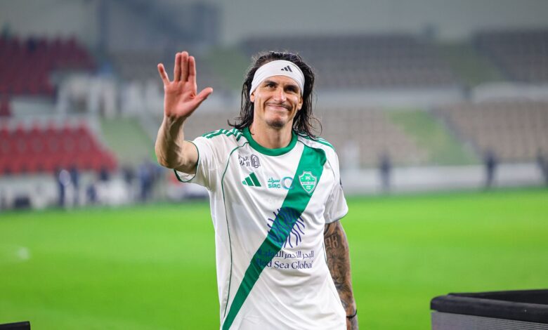 إيبانيز لاعب النادي الأهلي