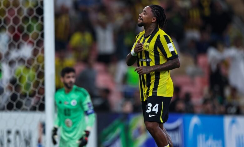 ستيفن بيرجوين لاعب الاتحاد