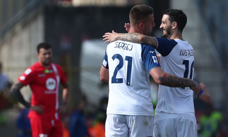 "هناك أناس لا يفهمون كرة القدم" .. نجم الدحيل يرد على العودة مع سافيتش إلى لاتسيو!- getty