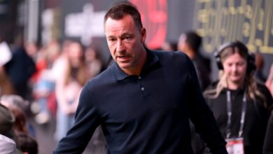 جون تيري ينتقد تشيلسي بعد الهزيمة 1-3 في إيلاند رود