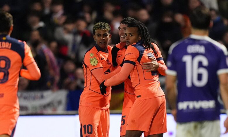 برشلونة يخسر خدمات لاعبه ساما نوموكو لمدة عام - Getty