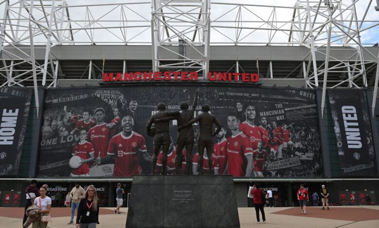 بسعة 300 ألف متفرج.. هل منع الاتحاد الأوروبي لنادي مانشستر يونايتد من بناء أضخم ملعب في العالم؟!- getty