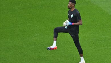 بعد 419 يوماً.. الربيعي يعود لمرمى الهلال- getty