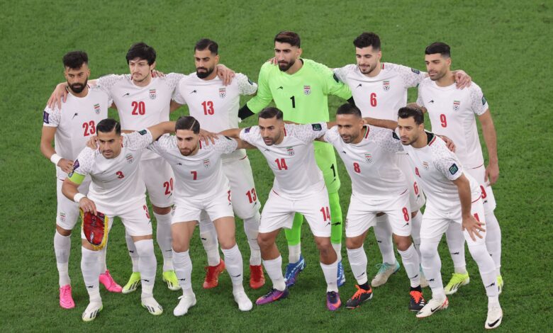 إيران تعود عن مقاطعتها وتشارك في قرعة كأس العالم 2026