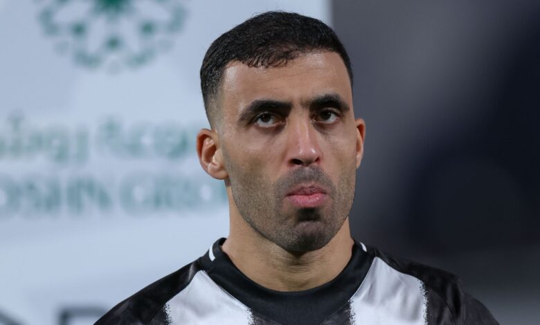 بعد إنقاذ الشباب خليجيًا والتتويج بكأس العرب .. عبدالرزاق حمدالله يتلقى صدمة كبيرة!- getty