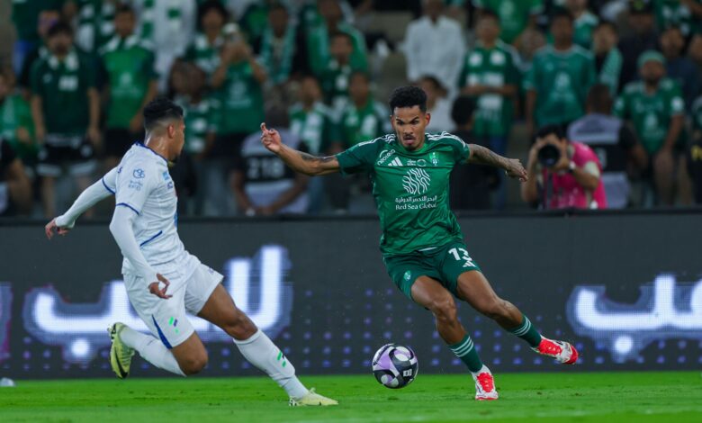 "لديكم خبرة اللعب عصرًا" .. الفتح لا يفوت الفرصة وينتقم من الأهلي بـ"طريقة ساخرة" بسبب قضية فراس البريكان- getty