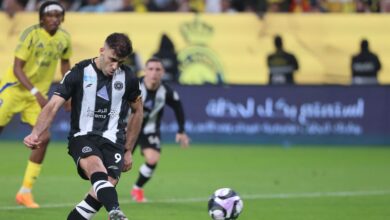 حمد الله يرد على منتقديه ويؤكد ولاءه للشباب- getty