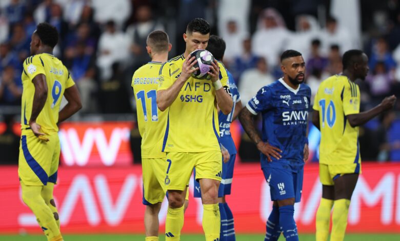 "حاسبوا الهلاليين وقوموا بالتشهير بهم" .. مسؤول سابق باتحاد الكرة ينفجر غضبًا بداعي "أخطاء جدولة دوري روشن"!- getty