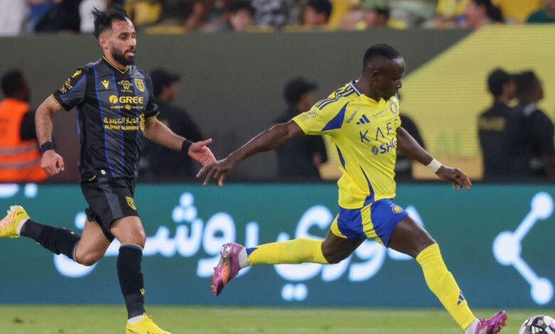 صفقة تبادلية تلوح في الأفق .. الهلال يُغير من عرضه لضم سلطان مندش من التعاون- getty