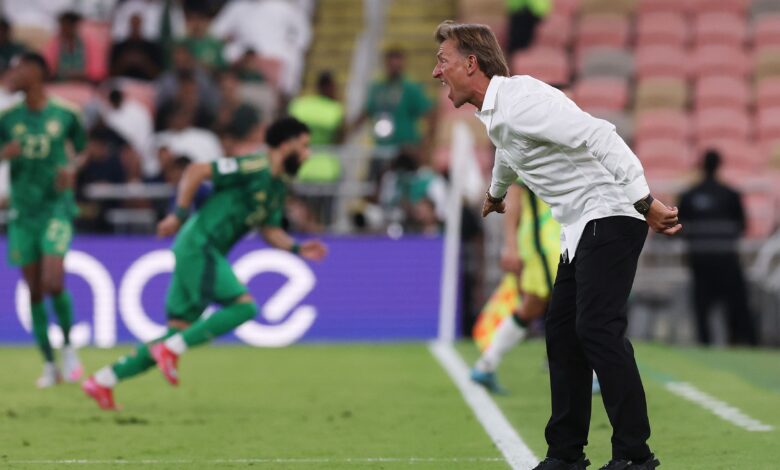 الفراج يسخر من تبريرات الهزيمة السعودية-Getty