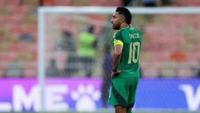 من القاع إلى القمة.. 180 دقيقة عربية تعيد كبرياء سالم الدوسري(getty)