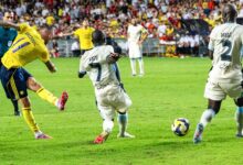 كنسيساو يعيد بناء دفاع الاتحاد في دبي-Getty