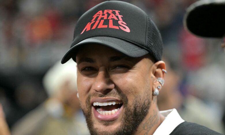 نيمار يتخفى في أمريكا وسط تجديد عقده المعلق - Getty