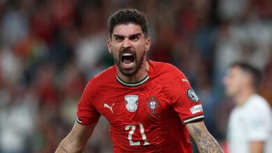 بطلها نصراوي .. مفاجأة مرعبة للهلال بشأن مستقبل روبن نيفيش!- getty