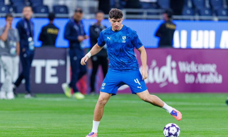 أكتشيشيك يتأهب لتعويض غياب كوليبالي في الهلال