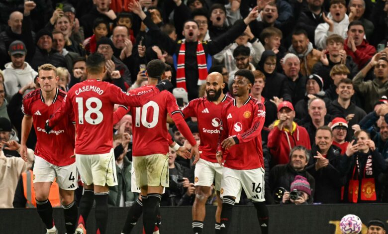 مانشستر يونايتد يتنافس على ضم دومفريس من إنتر - Getty