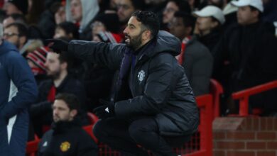 أيدن هيفن أساسياً في دفاع مانشستر يونايتد أمام وست هام