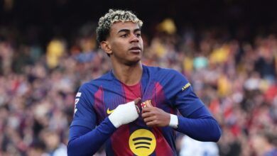 يا مال يكشف موهبة جديدة في البولينج-Getty