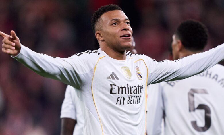 تغيير عصري بالأخضر والوردي .. تسريب قميص ريال مدريد لموسم 2026-2027- getty