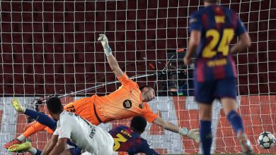 رأس كوندي تمنح برشلونة ريمونتادا ضد آينتراخت فرانكفورت(getty)