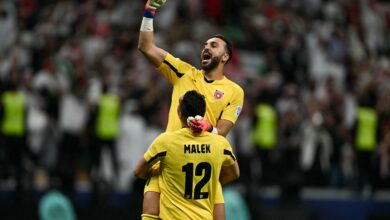 أبو ليلى يطالب سالم الدوسري بالتواضع-Getty