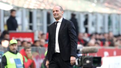 أليجري: دفاع ميلان منح ساسولو أهدافًا سهلة-Getty