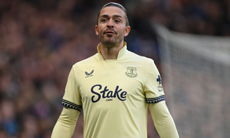 لا جديد يُذكر .. جريليش يسهر في ملهى ليلي حتى الفجر مع زميله السابق بعد خسارة فريقه- getty