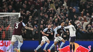 روجرز يحسم فوز أستون فيلا على مانشستر يونايتد- getty