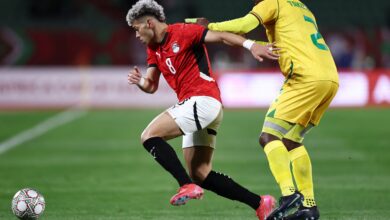 قرار فني: تبديل إمام عاشور مبكراً بعد هدف زيمبابوي- getty