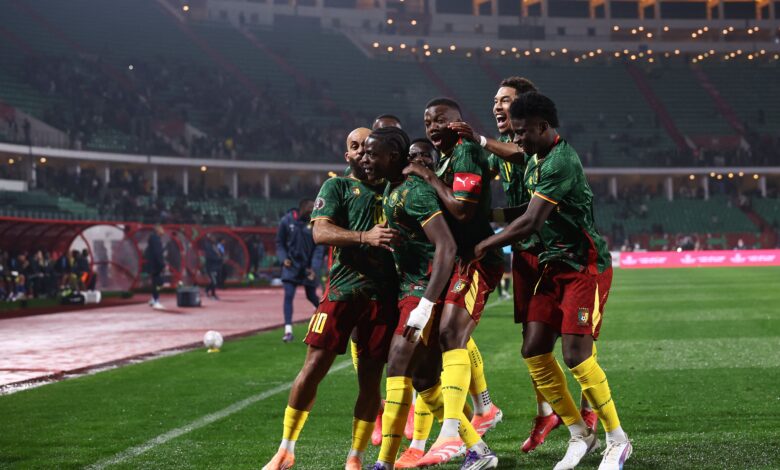 "لا تشغل بالك بعائلتي، فكّر في نفسك أولًا" .. فابريتسيو رومانو يقصف أحد متابعيه بسبب صفقة برشلونة والكريسماس!- getty