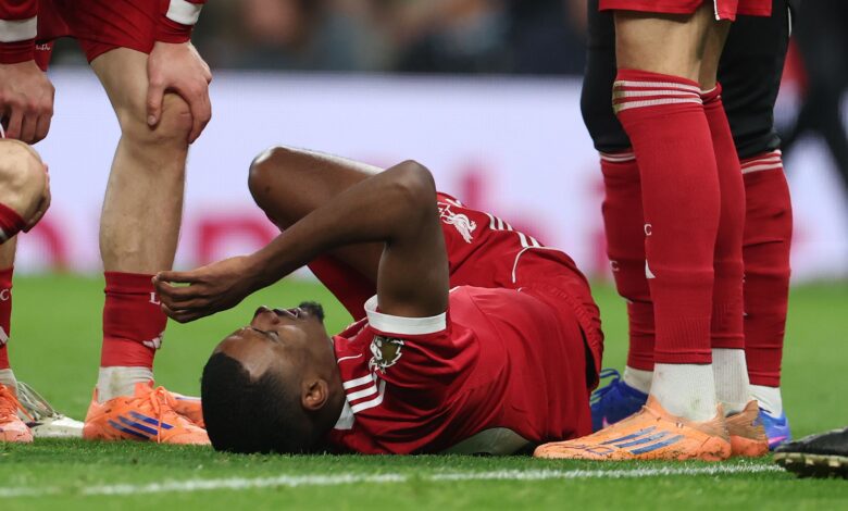 ليفربول يدرس استعادة هارفي إليوت لتعويض إيساك- getty