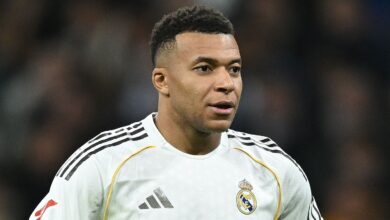 في محاولة لتصحيح المسار.. نادي "كان" المملوك لمبابي يعين نجم آرسنال ومانشستر سيتي السابق مديرًا فنيًا- getty