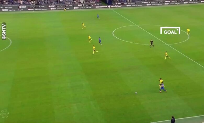 فيديو | في ليلة الأهداف الخمسة: الهلال يتجاوز عقبة الخليج بانتصار مثير!- getty