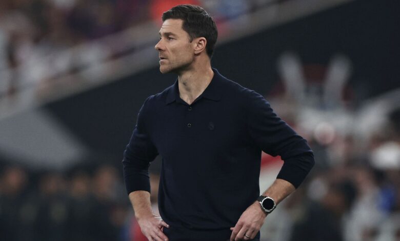 ريال مدريد: الجماهير تهتف لألونسو وتنتقد أربيلوا