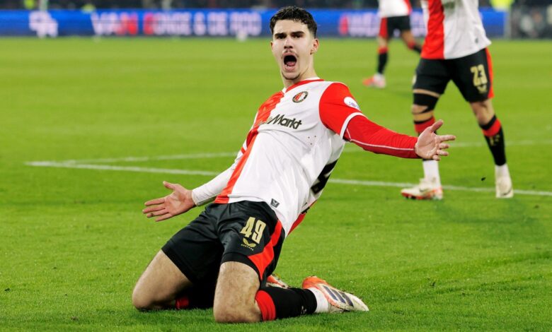 هدف خيالي.. نجل فان بيرسي يتألق تحت أنظار والده- Getty