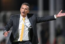 شاموسكا يتهم التحكيم بسرقة فوز الأهلي