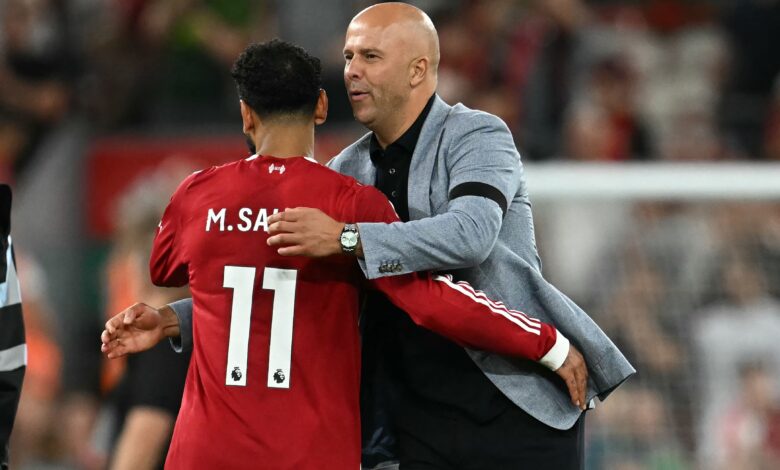 سلوت يعلن سعادته بعودة صلاح: "لاعب استثنائي"