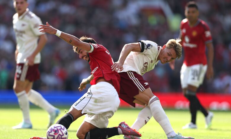 قمة آرسنال ومانشستر يونايتد: شيرار يتوقع فوز "الجانرز"