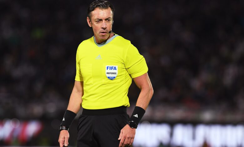 رافائيل كلاوس يدير مباراة الهلال والقادسية بذكريات الكلاسيكو